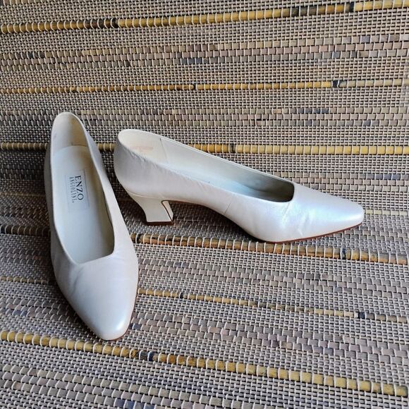 Enzo Angiolini Cream Leather Heels Made in Brazil Women's size 8.5 - Picture 1 of 16